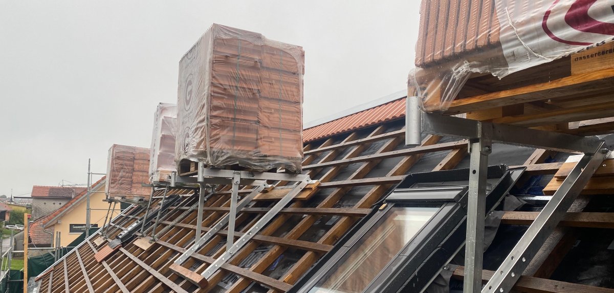 Article 26 : Tuiles sous la pluie