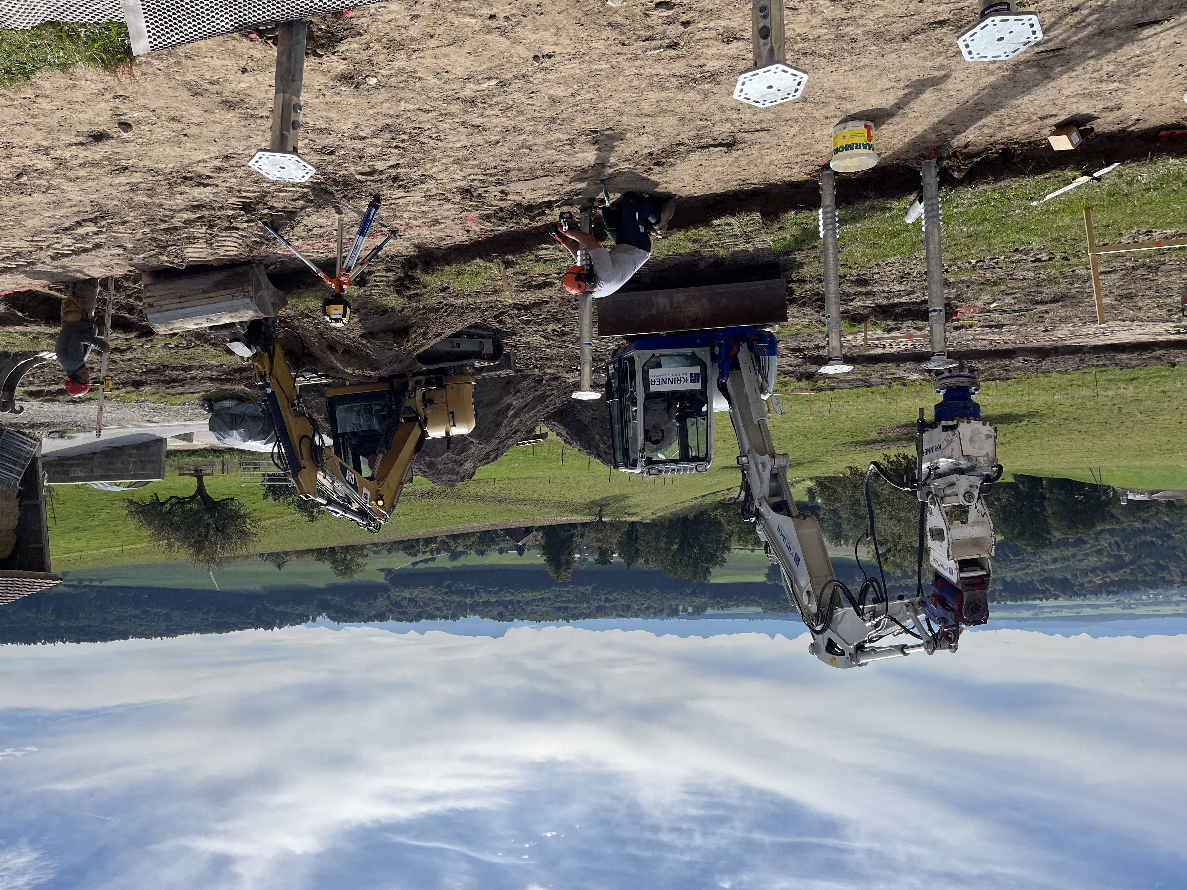 Article 6 : Les fondations arrivent – Installation des vis Krinner